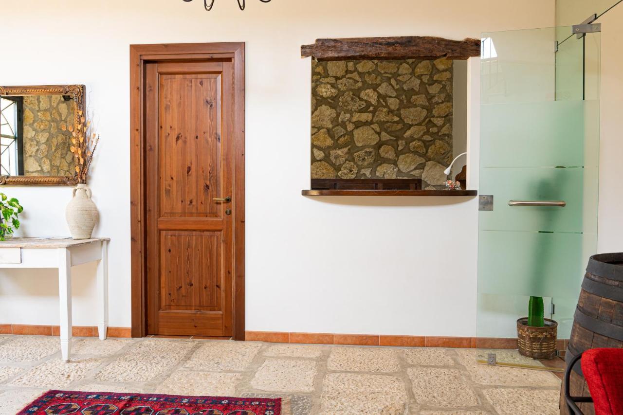 Villa Casale Ginisara à Castellammare del Golfo Extérieur photo