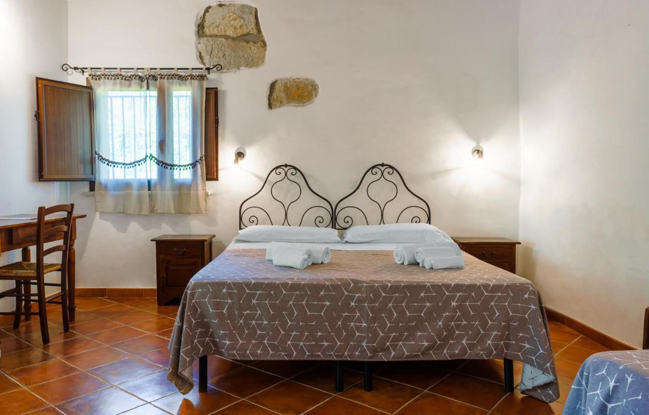 Villa Casale Ginisara à Castellammare del Golfo Extérieur photo