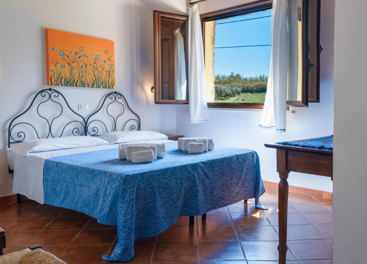 Villa Casale Ginisara à Castellammare del Golfo Extérieur photo