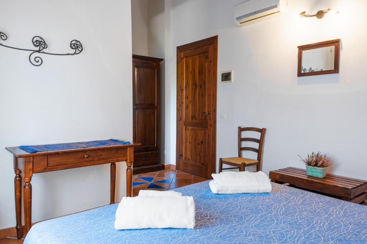 Villa Casale Ginisara à Castellammare del Golfo Extérieur photo